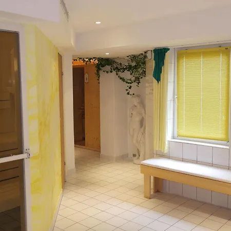 Habhof - Garni Hotel 3*